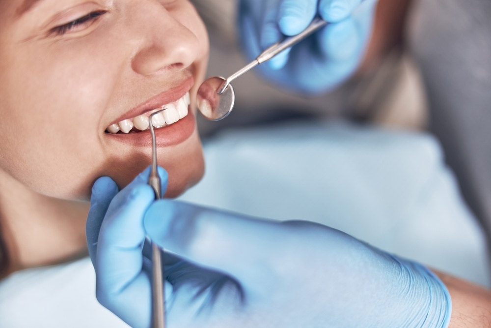 When Cosmetic Dentistry Can Help Improve Your Confidence and Oral Health